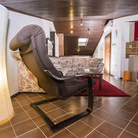 Apartments Vesna 1075 Apartman
